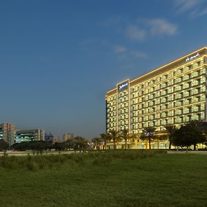Radisson Blu Hotel Apartment Dubai Silicon Oasis